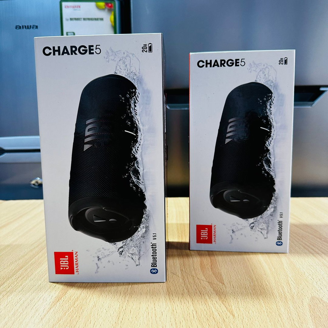 JBL Charge 5 Bluetooth wireless speaker waterproof