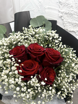 Rose Bouquet (5 Roses)