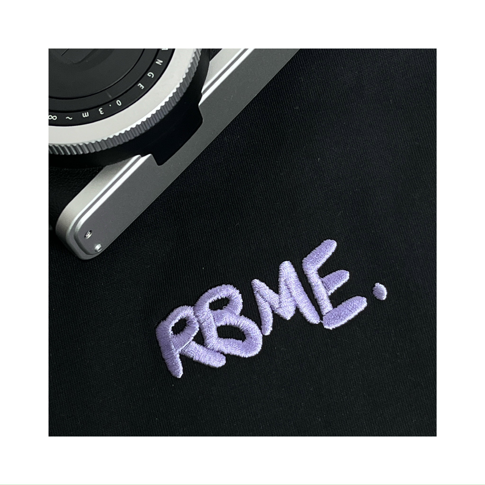 Simple Black_2
