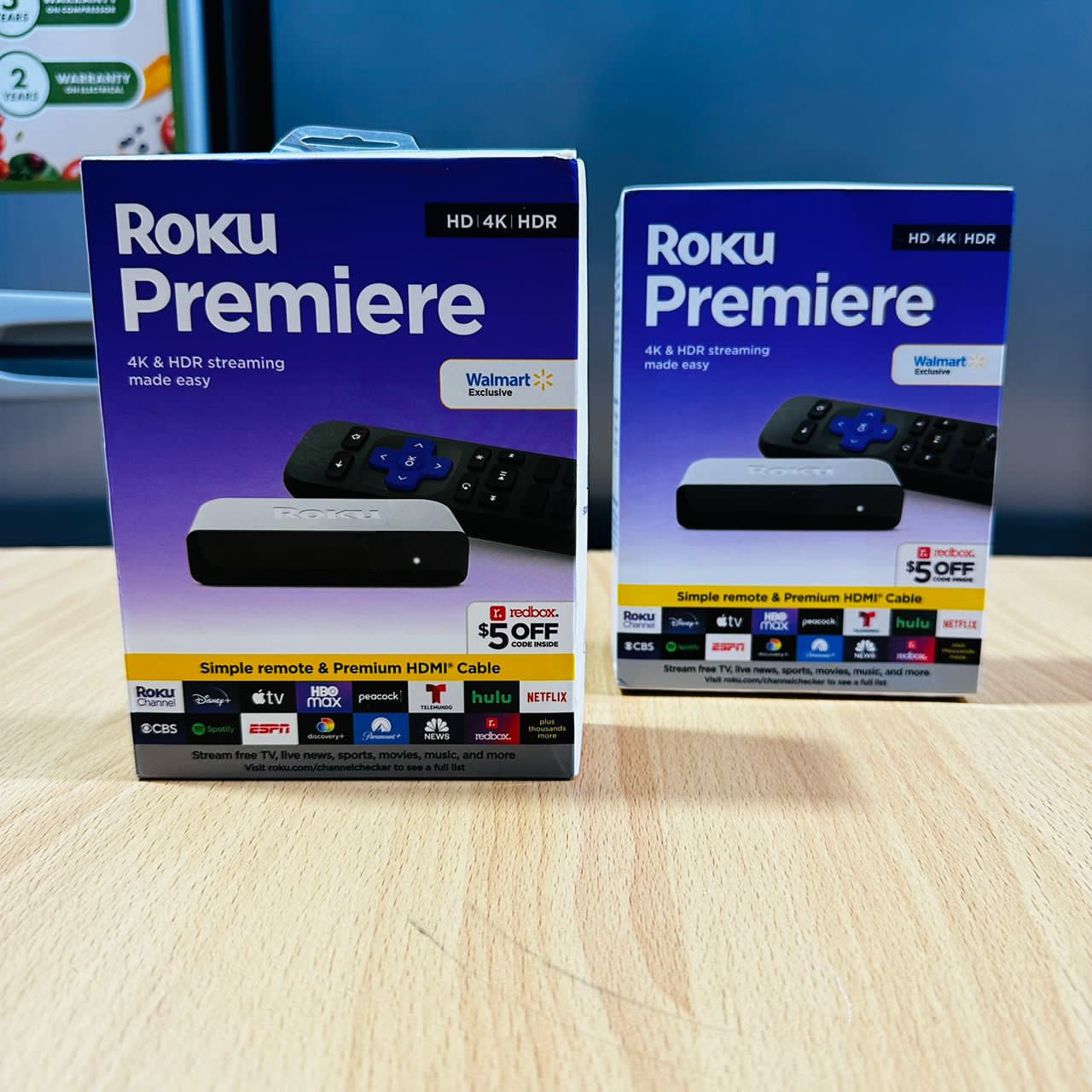 Roku Premiere | HD/4K/HDR Streaming Media Player, Simple Remote and Premium HDMI Cable, Black_0