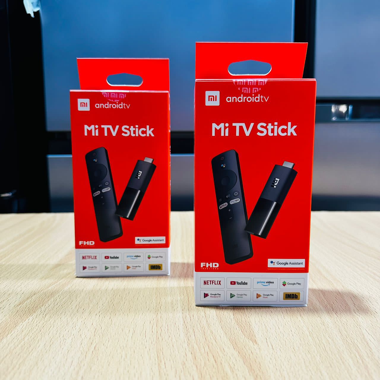 Xiaomi Mi TV Official US Version 1GB RAM +8GB ROM, Portable Streaming Media Player HD Playback 1080P HDR Netflix Quad Core 64 Bit Android TV 9.0, Bluetooth Remote with Google Assistant_0