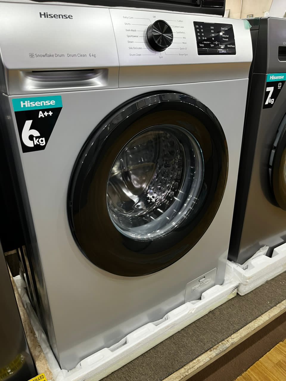 Hisense 6kg Front Load Washing Machine; Baby Care, Steam, Prewash, Stop & Reload, 1,000RPM WFVc6010S