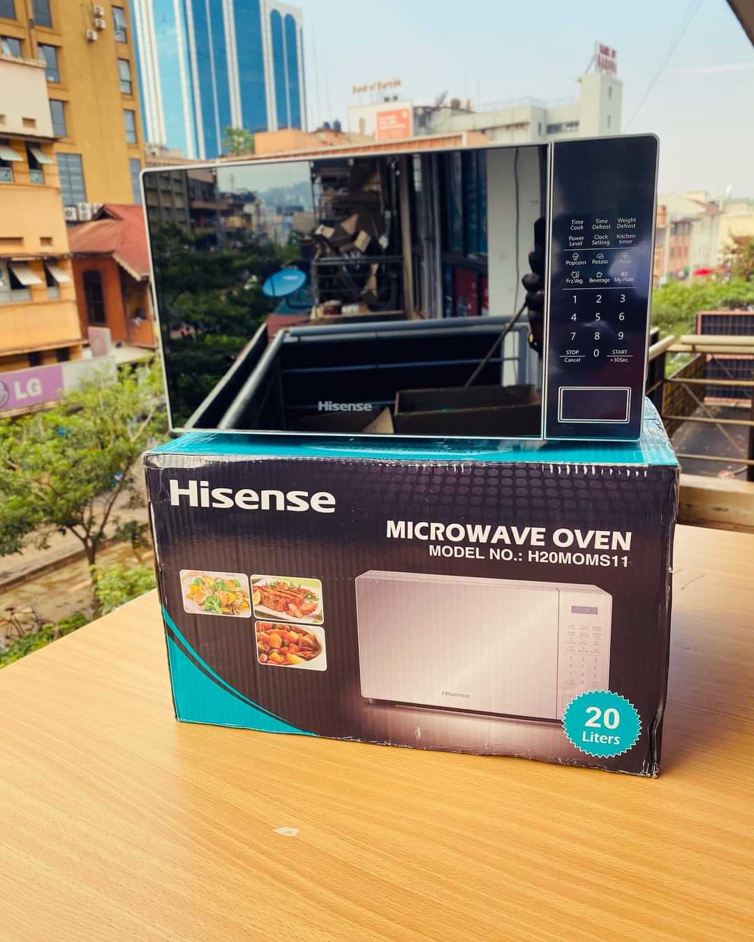 Hisense 20-litre Microwave (Digital) H20MOMS11_1