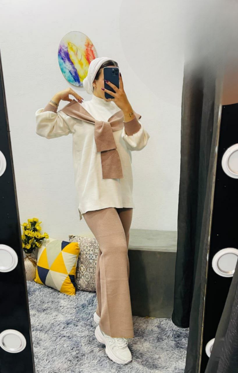 Lady's suit