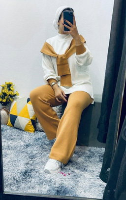 Lady's suit 