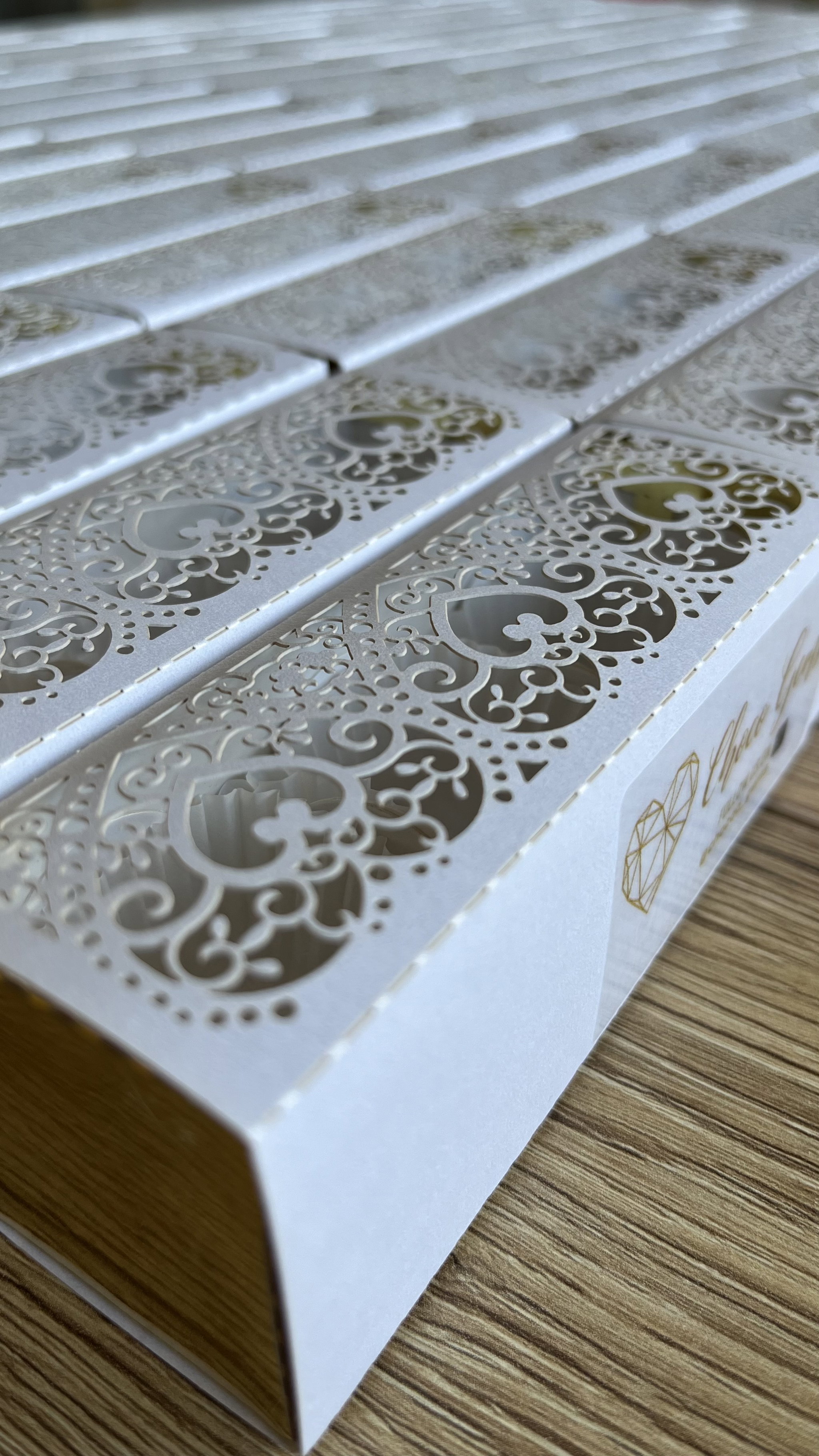 Wedding chocolate box_4