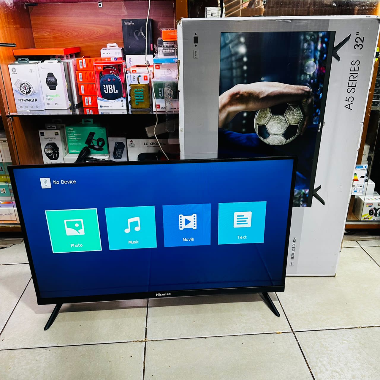 Hisense 32" digital TV 32A5200F_1