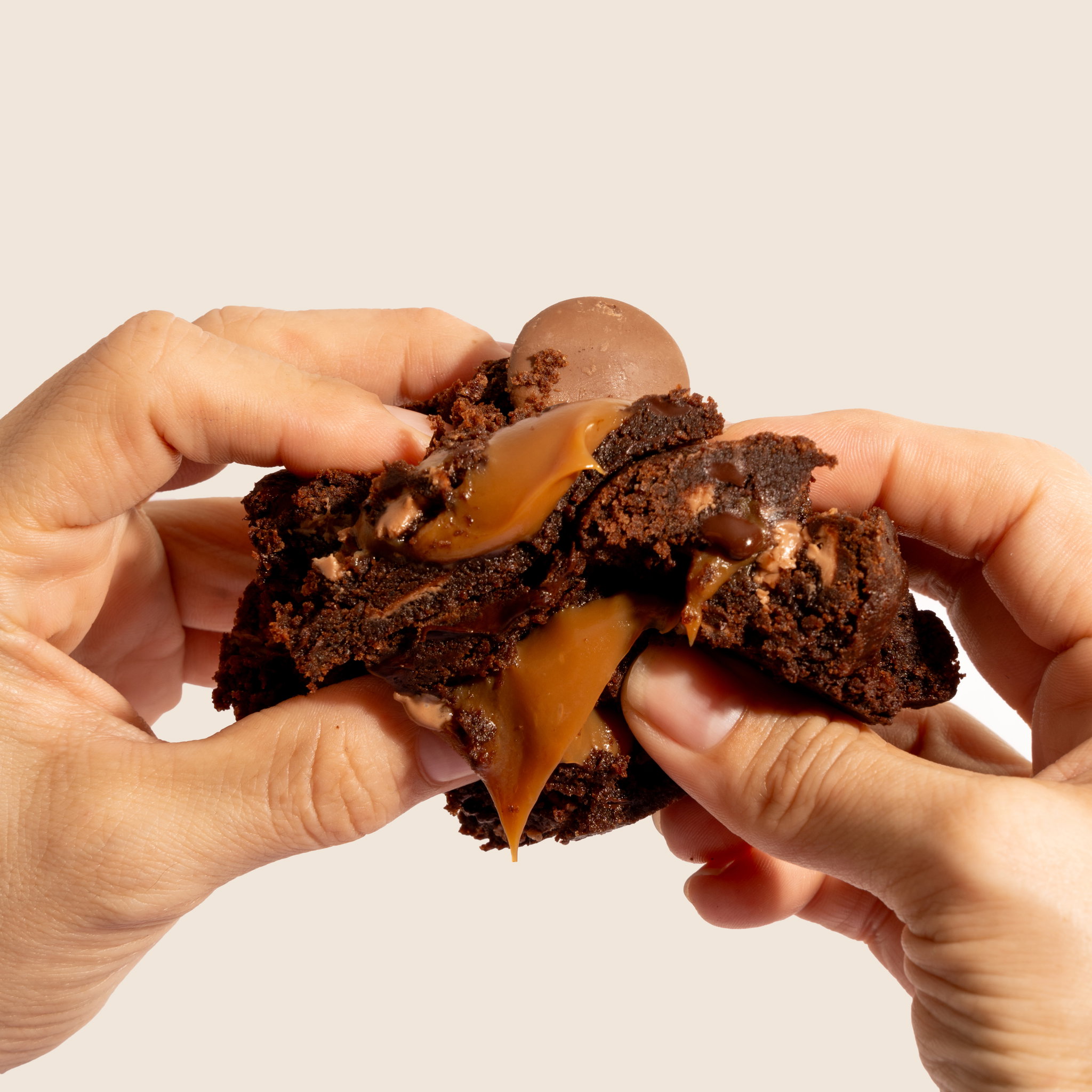 Doble Chocolate Relleno de Manjar _1
