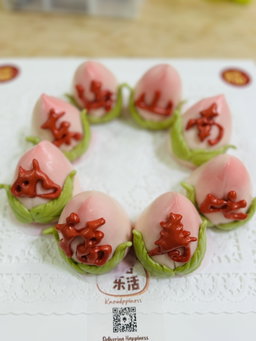 Signature Longevity 🍑 Bun ( set of 4)