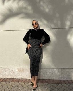 Square style dress 