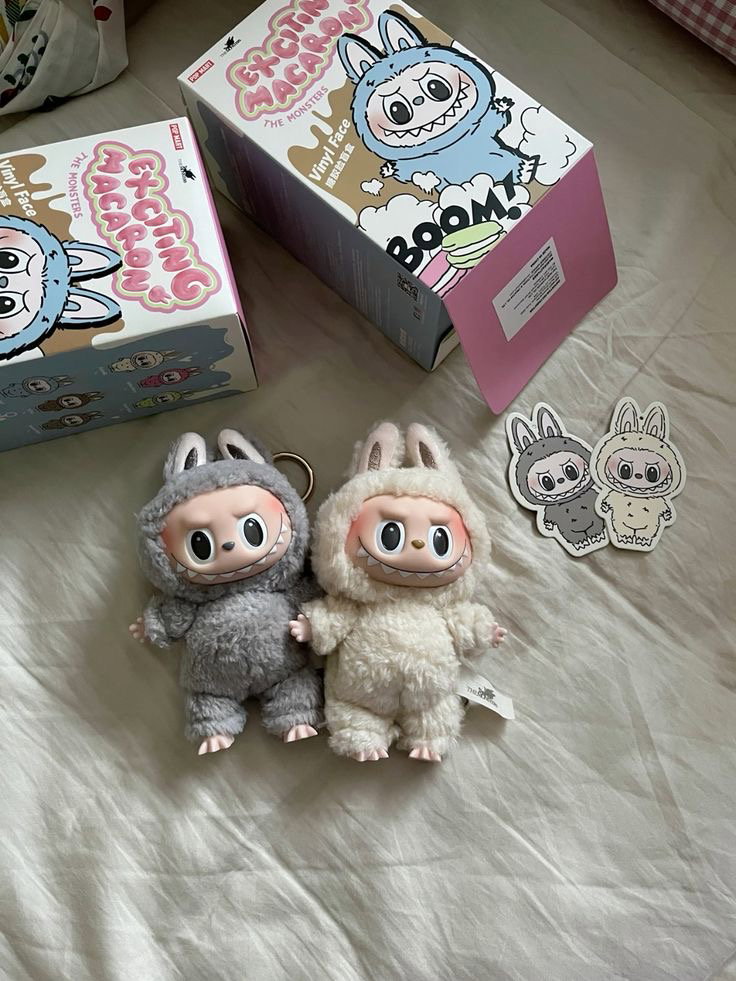 Paket Hemat 2 pcs Labubu Blind Box Exciting Macaron_1