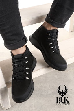Men's sports shoes 