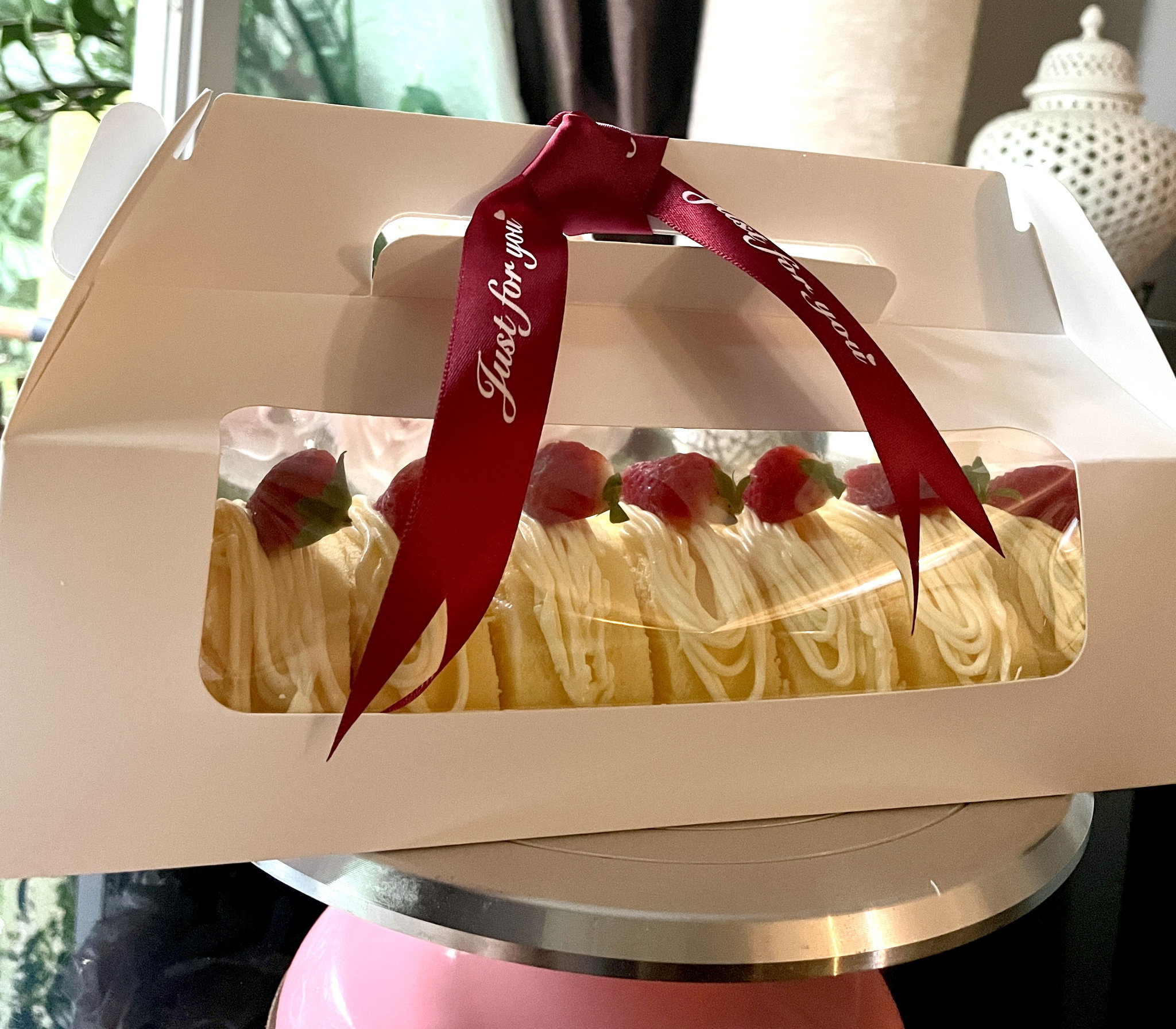 Coconut swiss roll_1