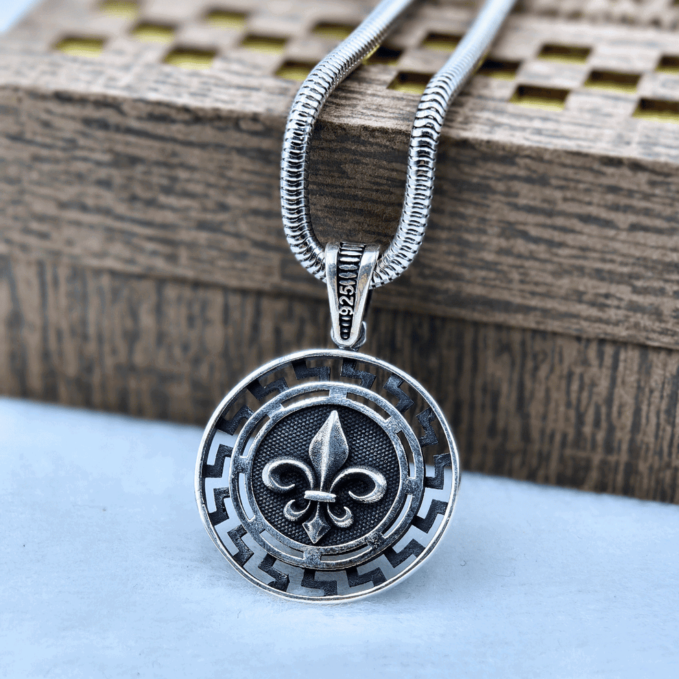 Silver Medusa & Mystique Charm Pendant For Men_1
