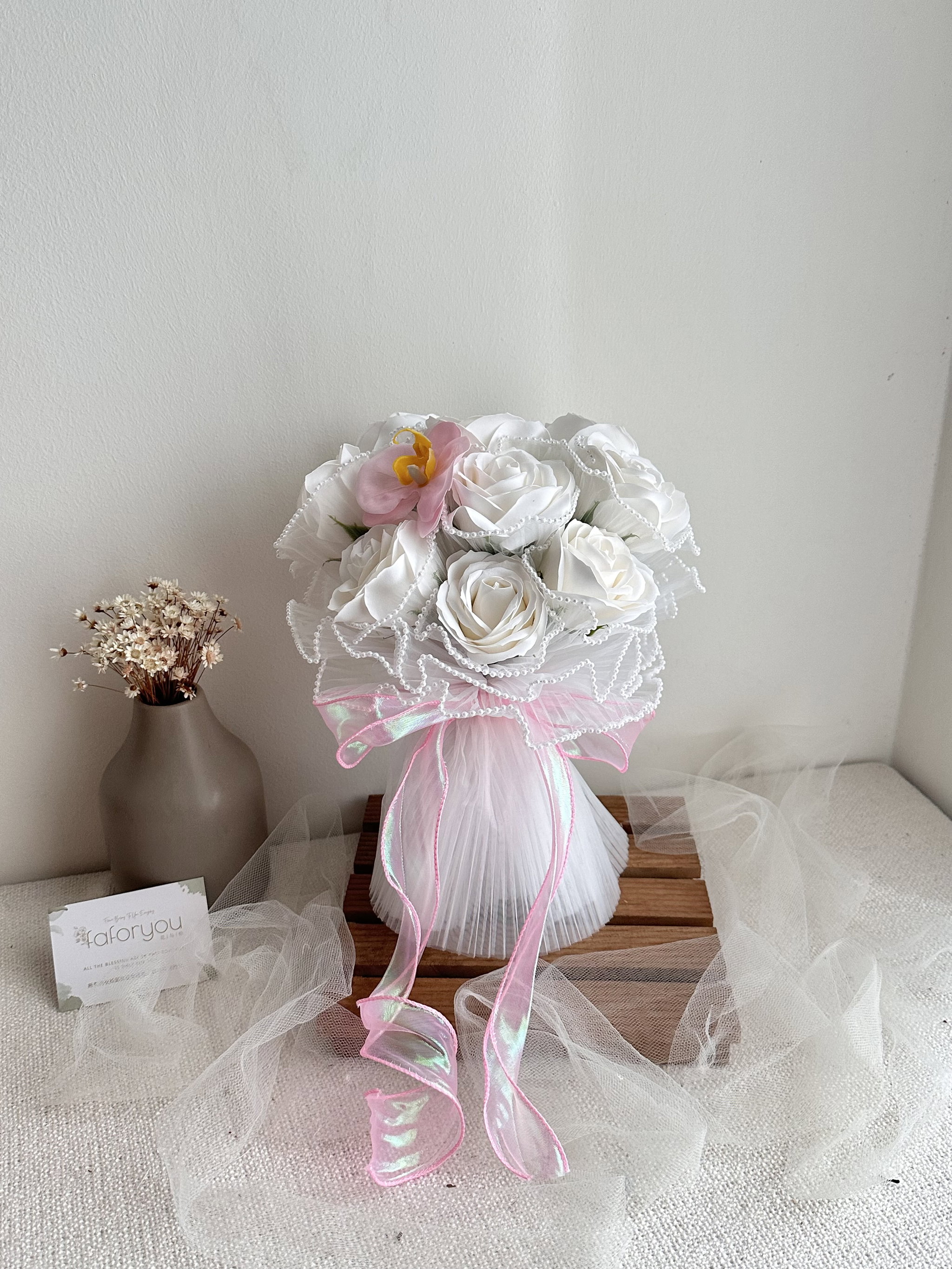 9 Stalk Soap Rose Bridal Bouquet _0
