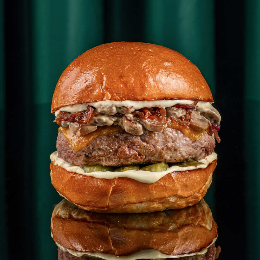Mushroom Truffle Burger_0
