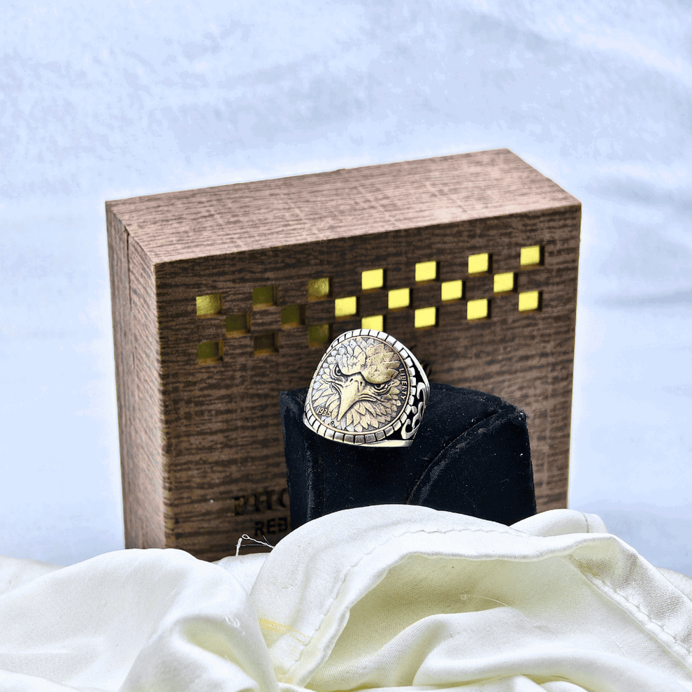 Eagle's Majesty Silver Ring For Men_2