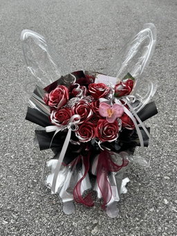 Silver Butterfly Bouquet (Mix Soap Flower)