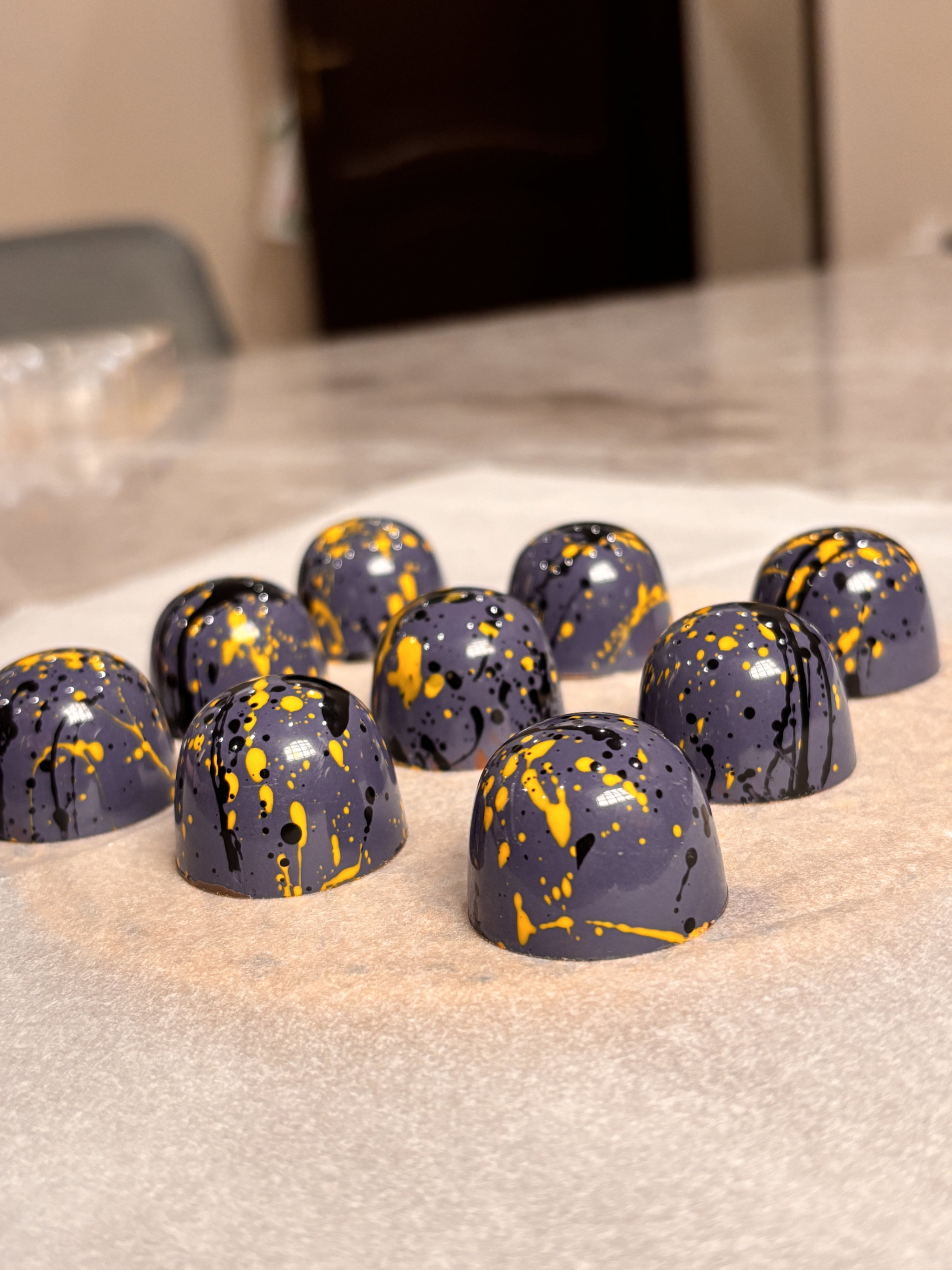 Chocolate bonbon_0