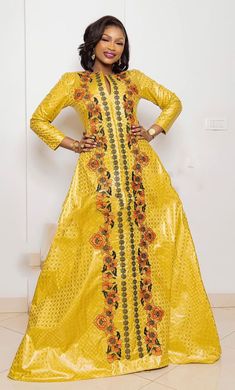 Grand boubou en Bazin pour femme