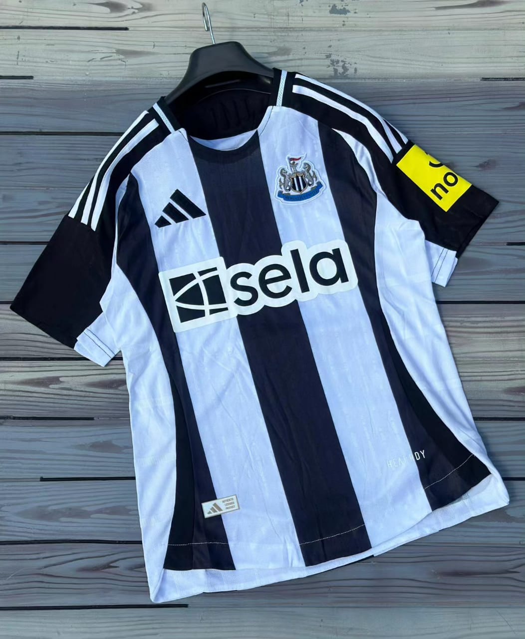 NEWCASTLE UNITED HOME KIT/ THIRD KIT 24/25_0