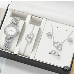 Montre, bracelet bijoux 