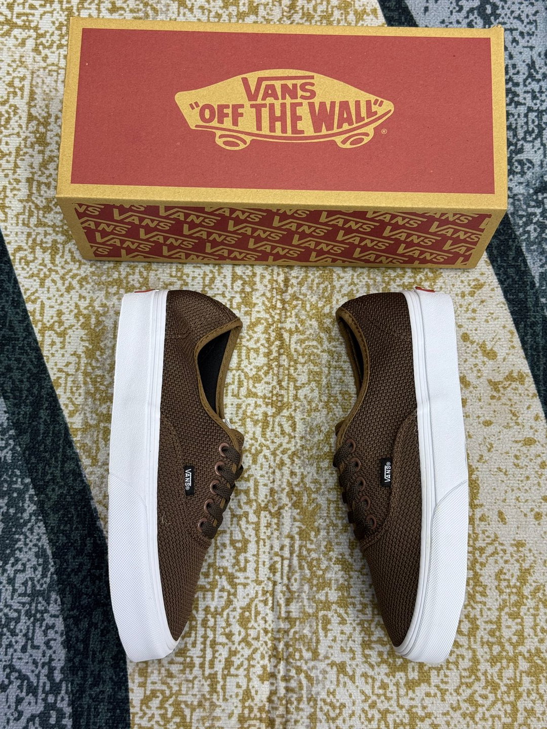 Vans low