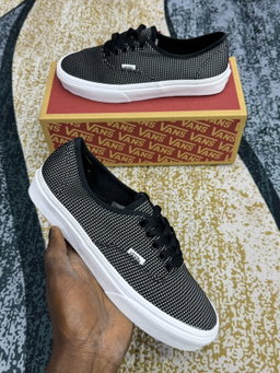 Vans low