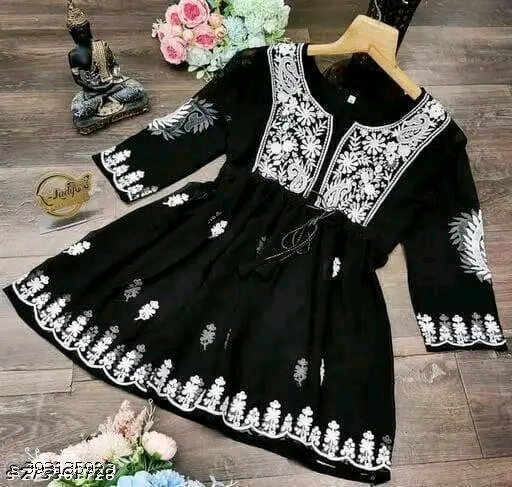 Trendy Fabulous Kurtis_3