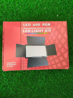 💡 Kit d'Éclairage Professionnel Photo/Vidéo – LED 600 PRO RGB avec Trépied 