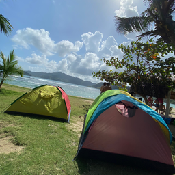 CAMPING