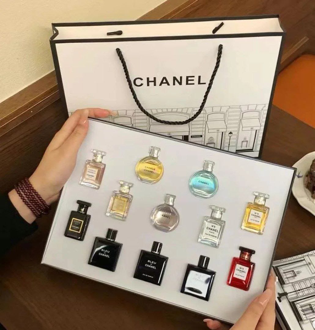 Chanel Mini Perfume 12in1 Gift Set (WPB)_1