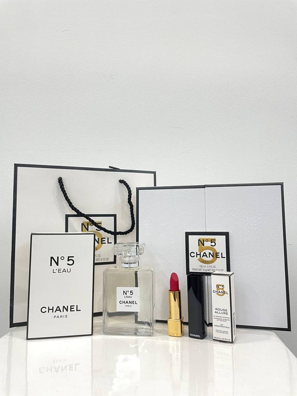 Chanel N5 L'eau 2in1 Perfume Gift Set_0