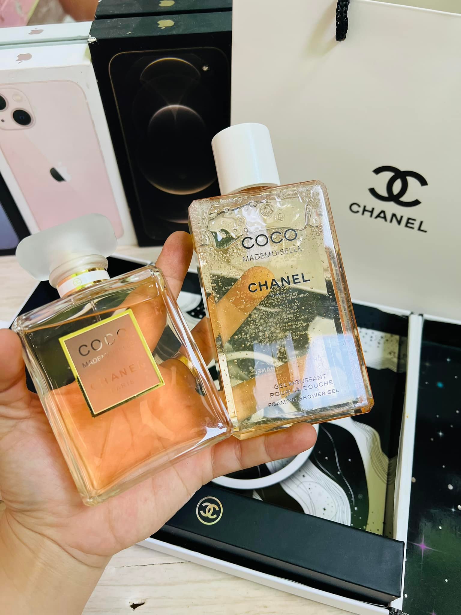 Chanel Coco Mademoiselle 2in Gift Set (Shower Gel + Perfume)_2