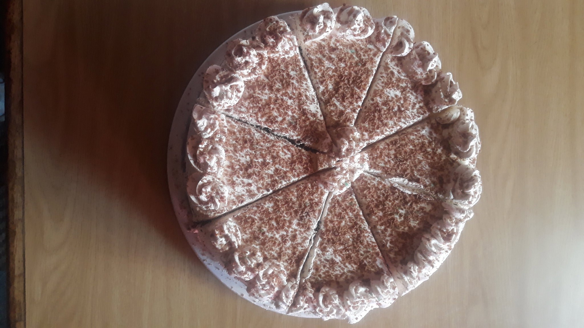 Chocolate caramel and cream with peppermint  cake_0