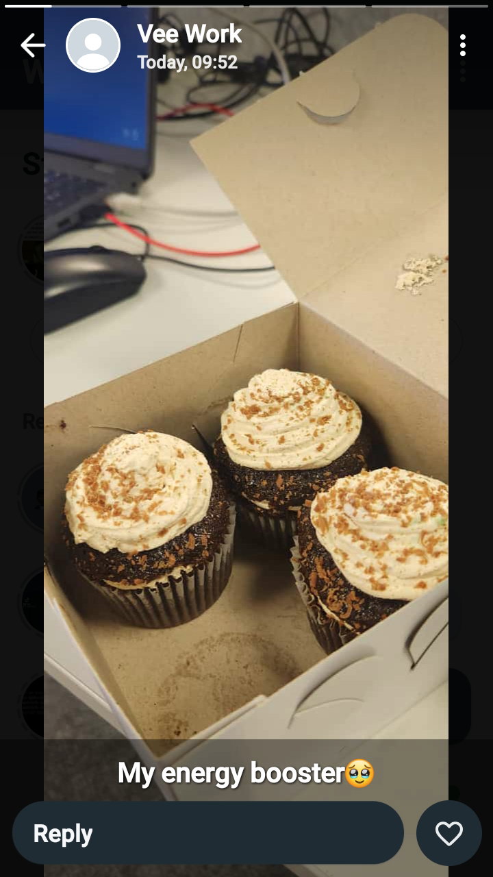Double cream cupcakes with peppermint _0