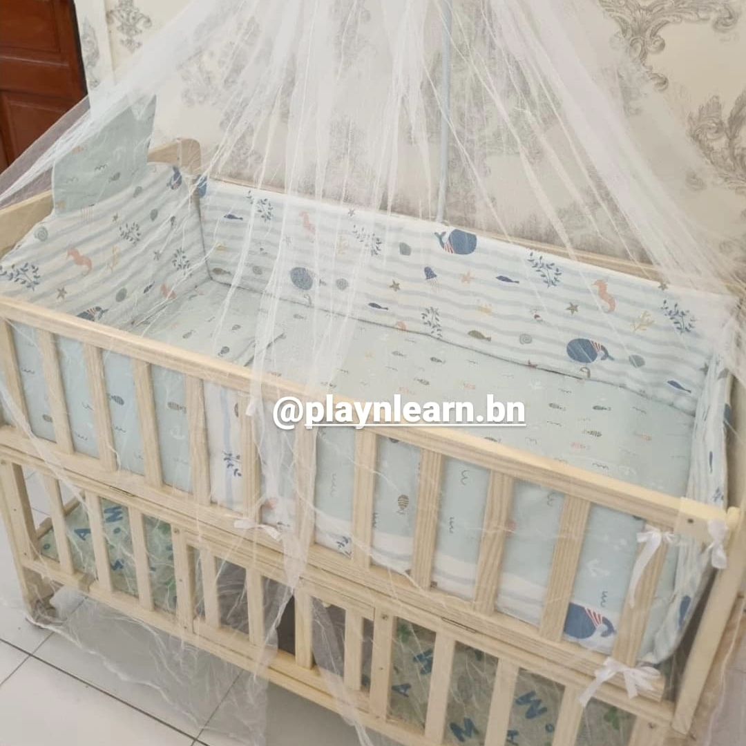 CONVERTIBLE NATURAL CRIB _5