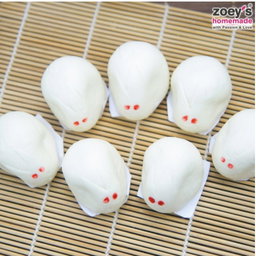 Zoey Mini Lotus Paste Rabbit Bun (10pcs)