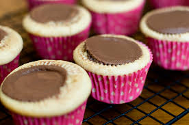 Peanut Buttercup Cupcakes 6 pack