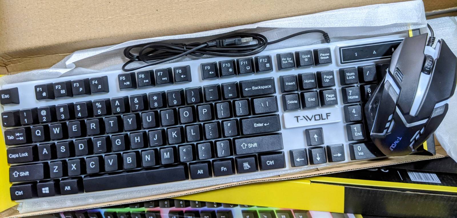 CLAVIER RÉTRO-ÉCLAIRÉ _1