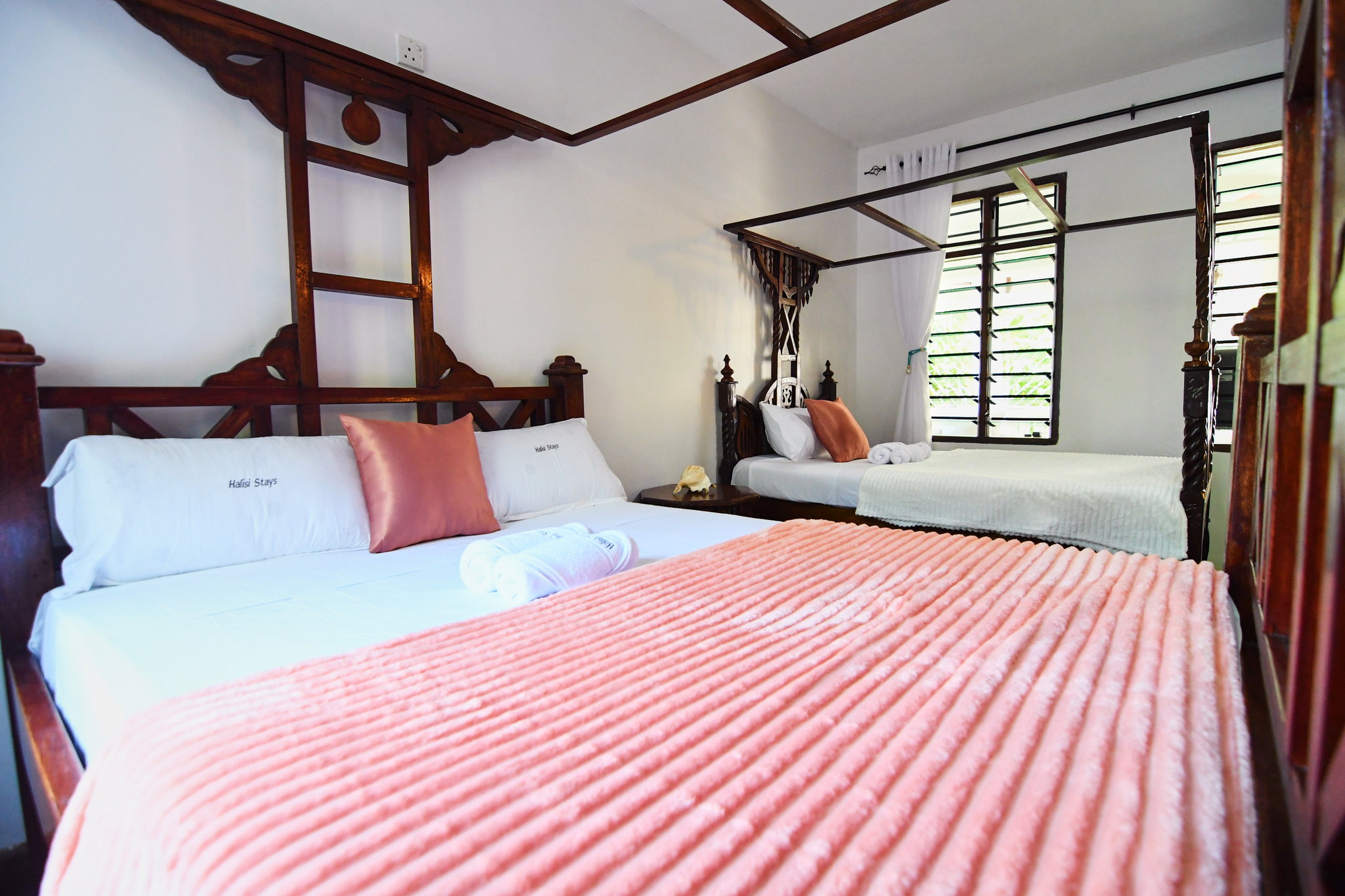 1 Bedroom Buxton _9