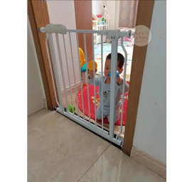 BABY SAFETY GATE (PO! Contact us for more info)