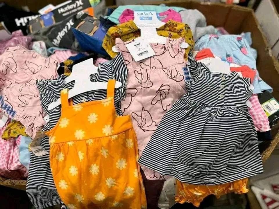 Kids clothes pallet