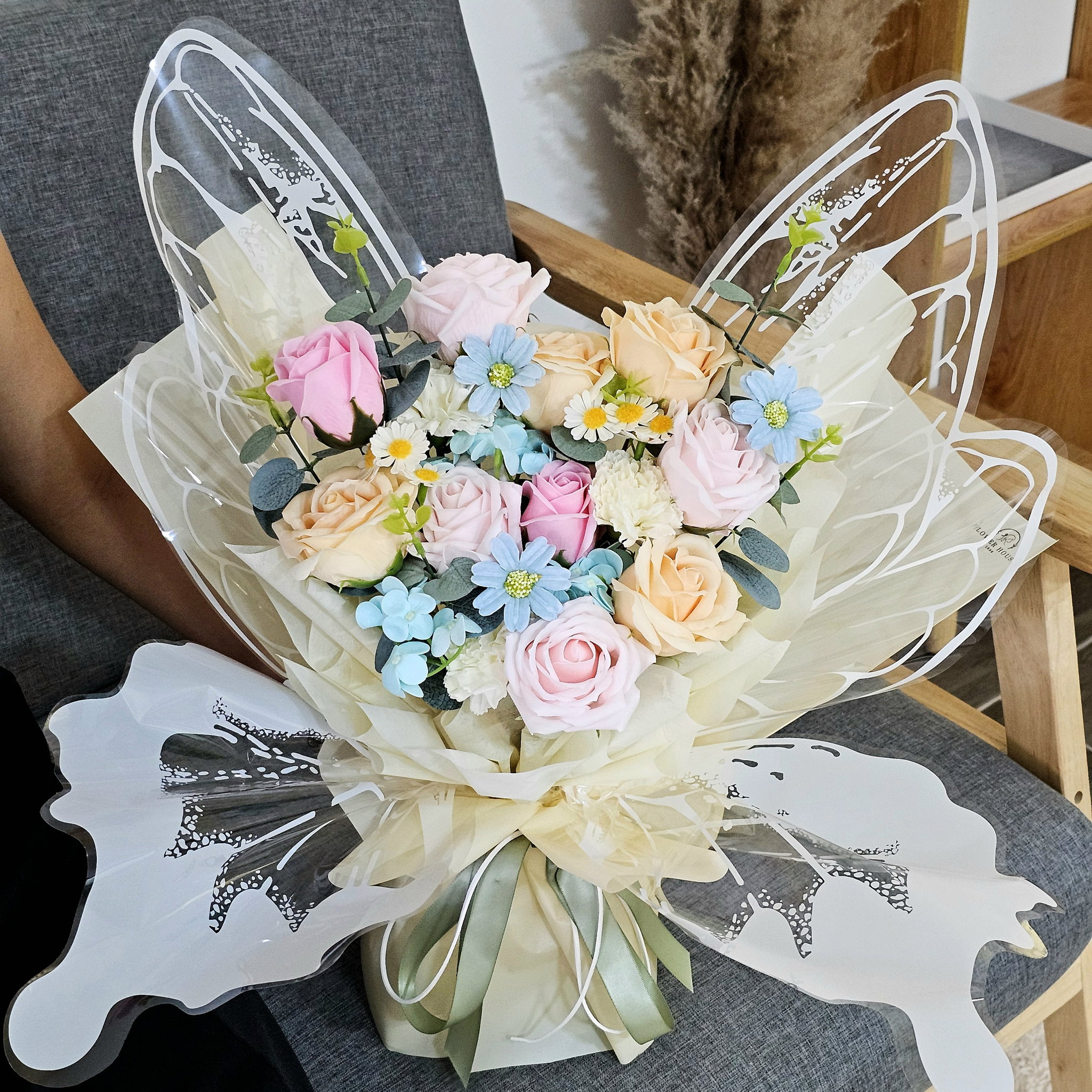 Softness Dream Butterfly Bouquet_1