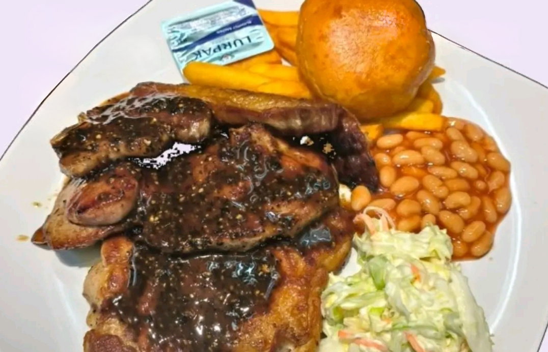 G5. MIXED GRILL (CHICKEN, LAMB & PORK)
