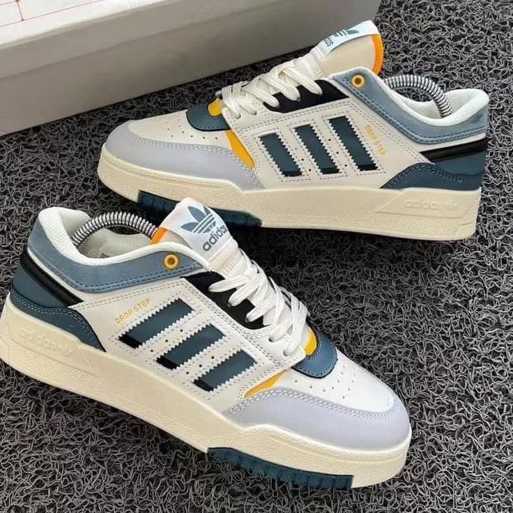 Sneakers_8