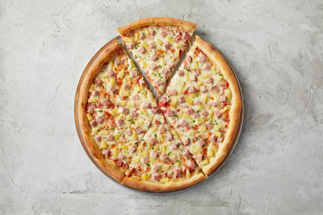 Whole Pie Hawaiian 17"