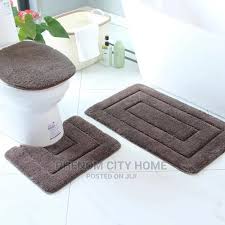 Toilet mat set