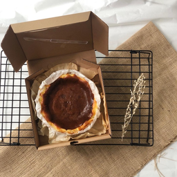Mid Basque Burnt Cheesecake