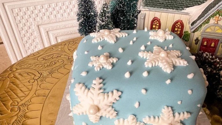 Decorated Fruit cake (500g) Design 9 _0